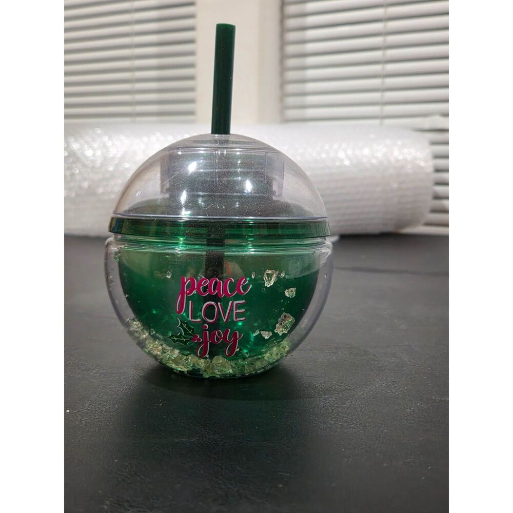 Green Christmas theme tumbler